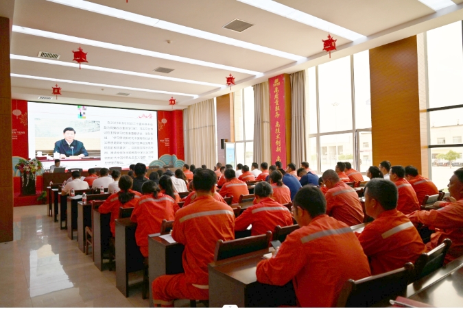 宁东基地党工委委员、管委会副主任王志军一行来我司进行主题教育宣讲