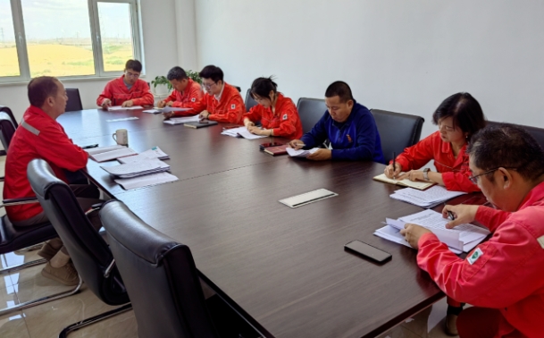 bv1946伟德官网党总支召开关于学习贯彻自治区党委十三届四次全会精神学习会议